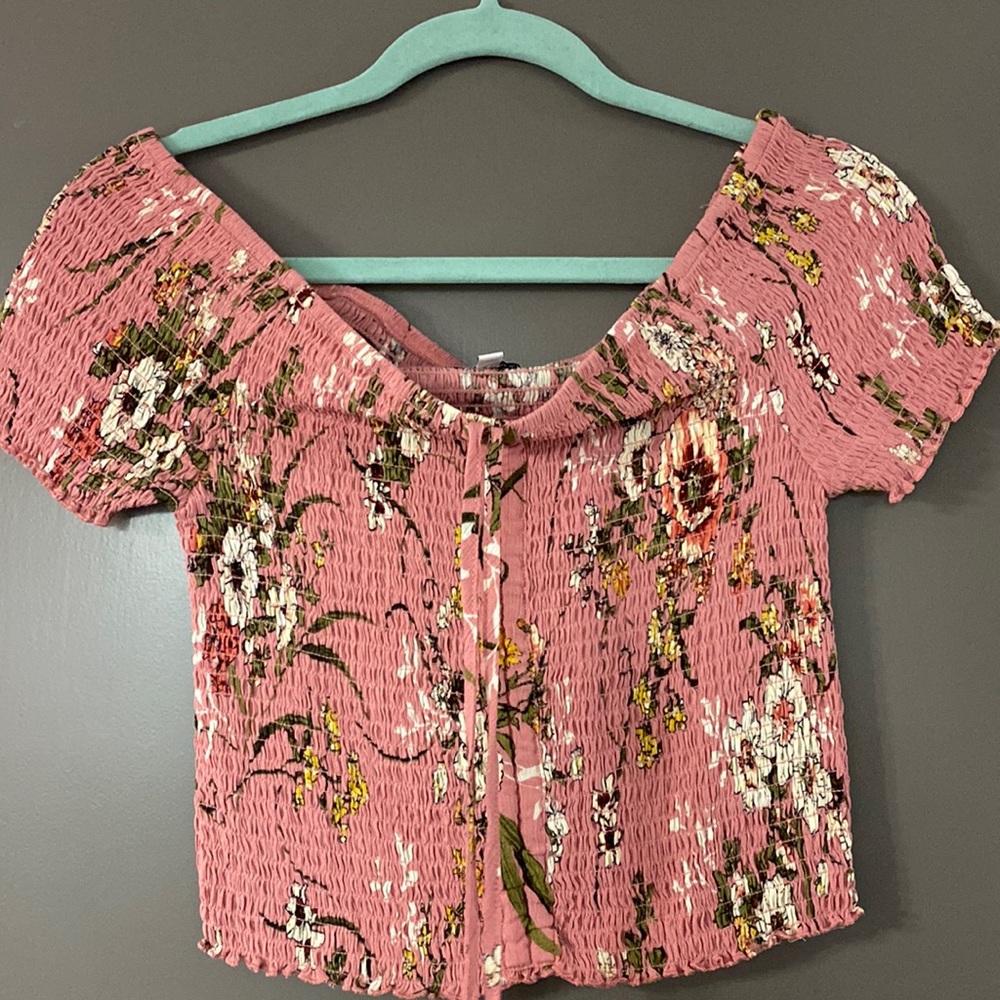 Crop top